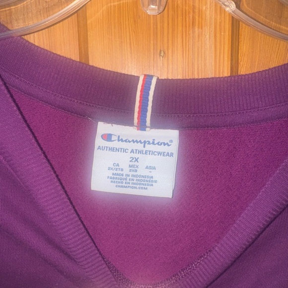 Reversible Cozy Black and White Sherpa Vest - Picture 6 of 6